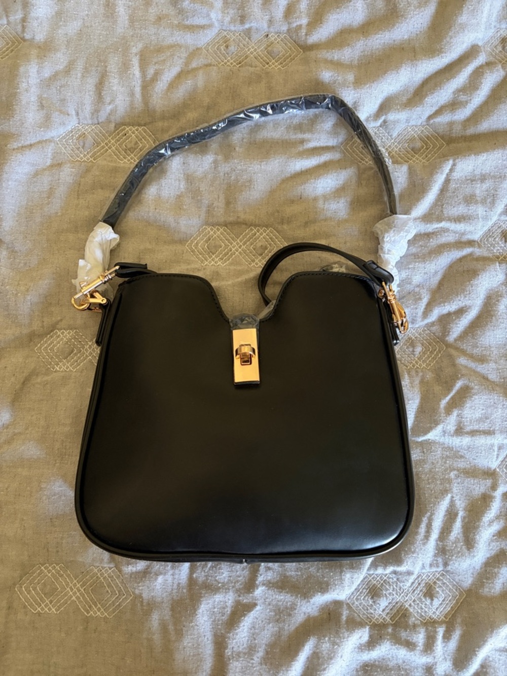 Vici Black Crossbody Bag with Gold-Tone Clasp